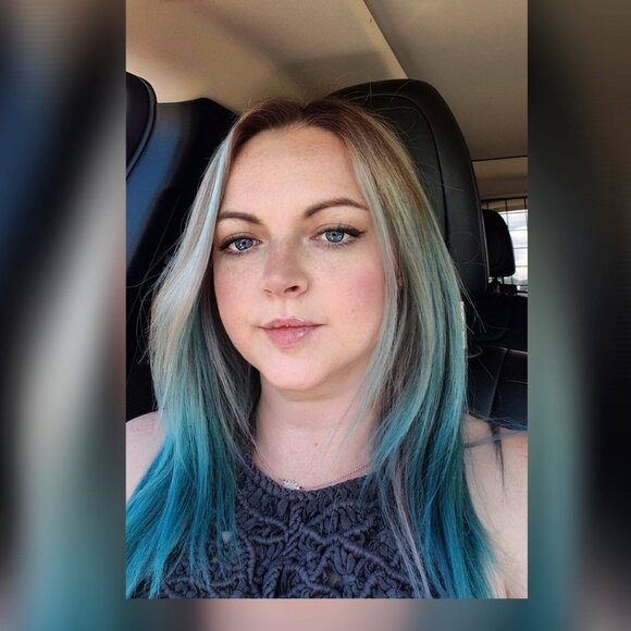 Meet your Posher, Danii - Picture 1 of 1